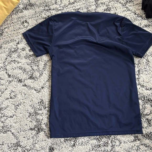 Men’s Nashville predators hockey dri fit tee - Picture 3 of 3